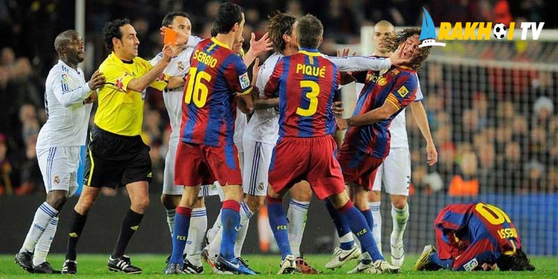 El Clasico luôn được xem là màn tranh tài hấp dẫn và sôi động bậc nhất thế giới