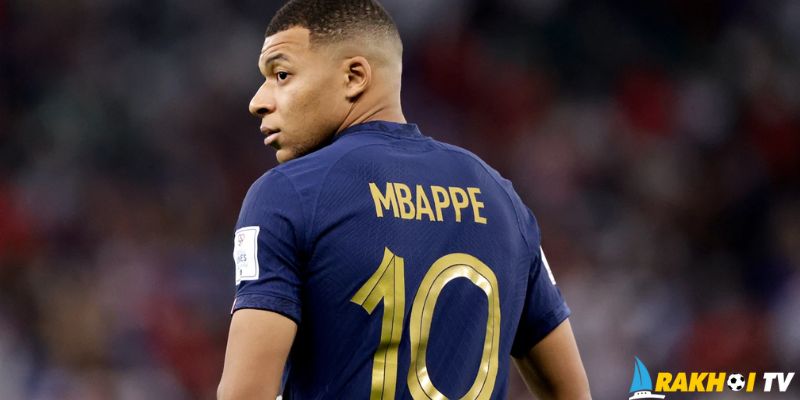 Mbappe gắn liền với chiếc áo số 10 tại ĐTQG Pháp kể từ WC 2018