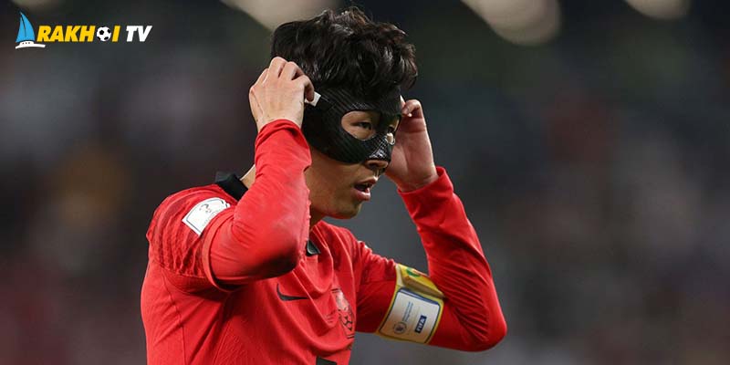 Zorro Hàn Quốc Son Heung-min cũng từng nhập hội