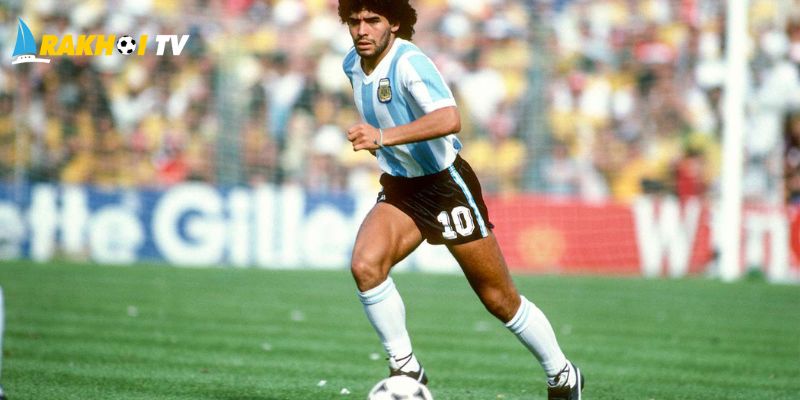 Nghệ sĩ thực thụ trên sân cỏ Diego Maradona